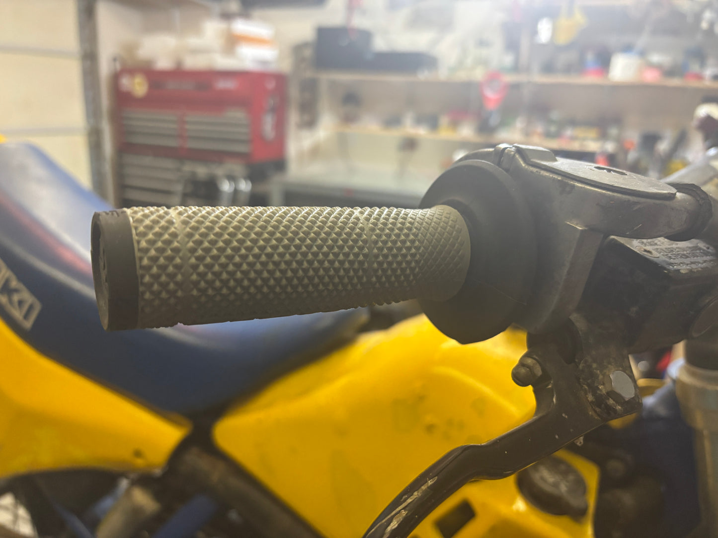 π 1987 Suzuki RM250 β Vintage Two-Stroke Motocross Icon