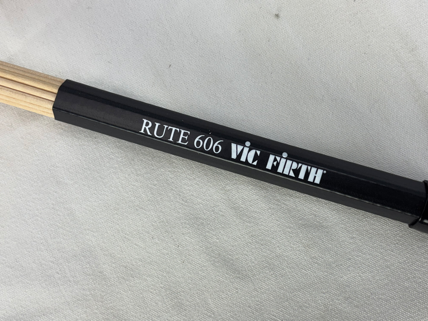 Vic Firth Rute 606 Sticks