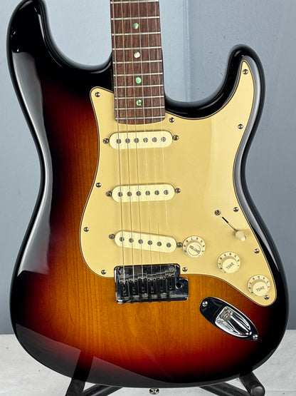Fender Stratocaster - Made in USA - 2005 - Tobacco Burst - Mint Condition!