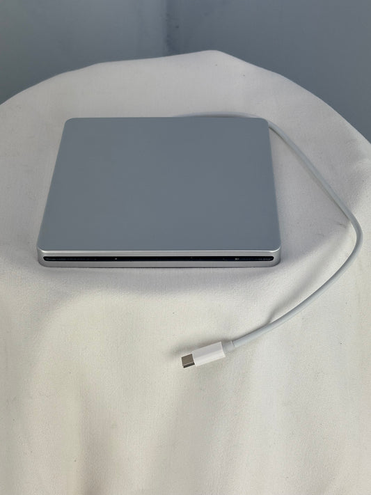 Panasonic / Matshita UJ867A SATA DVD±RW Optical Drive