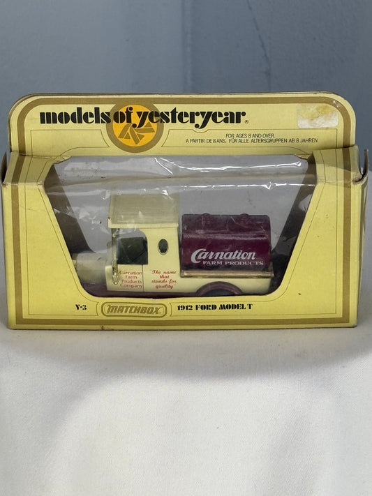 Matchbox Models of Yesteryear Y-3 – 1912 Ford Model T “Carnation” – Boxed