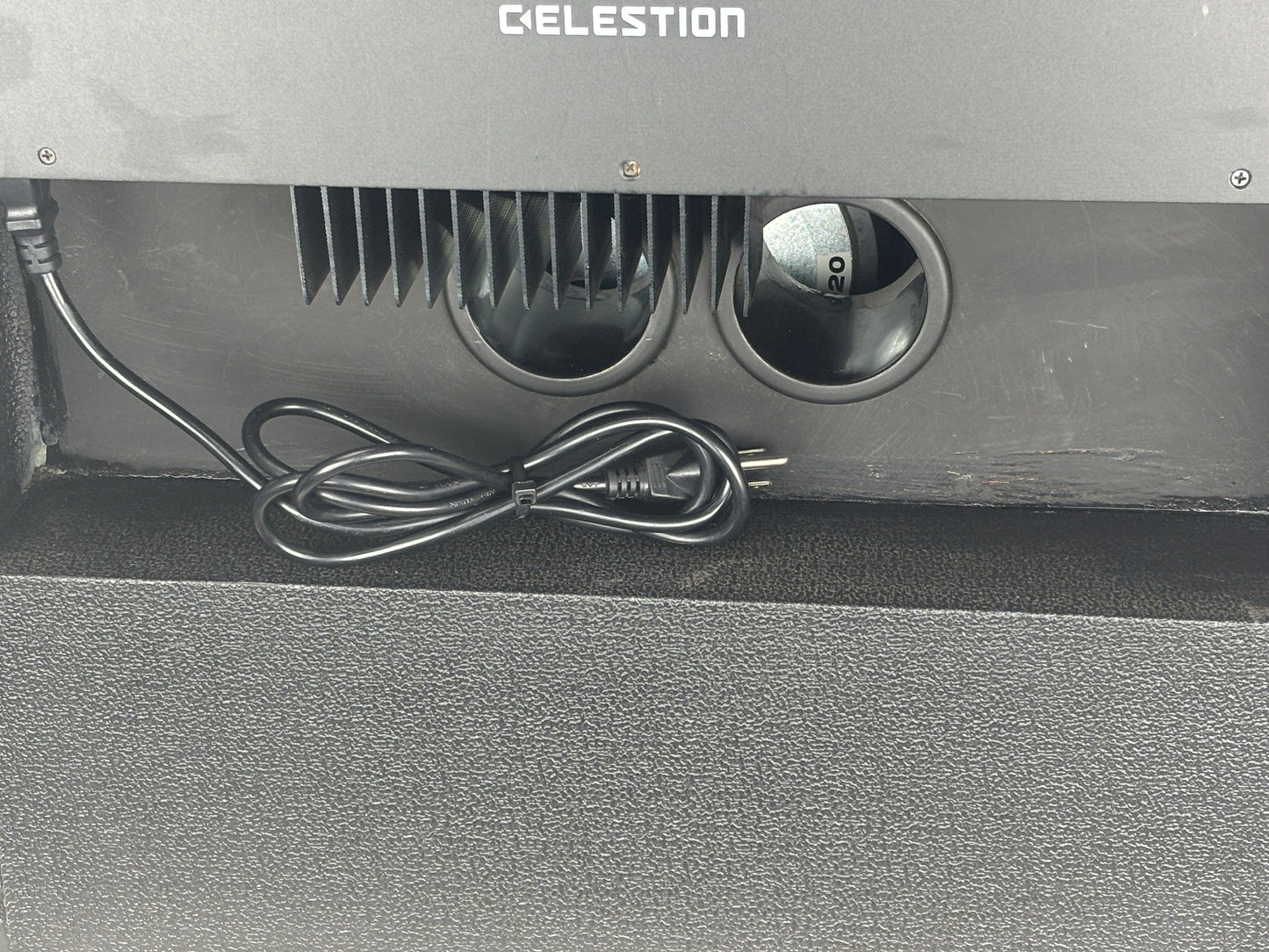 Kustom KMA100 Keyboard / Mixer Amplifier – 100W – Celestion Speaker – Multi-Input PA Style Amp