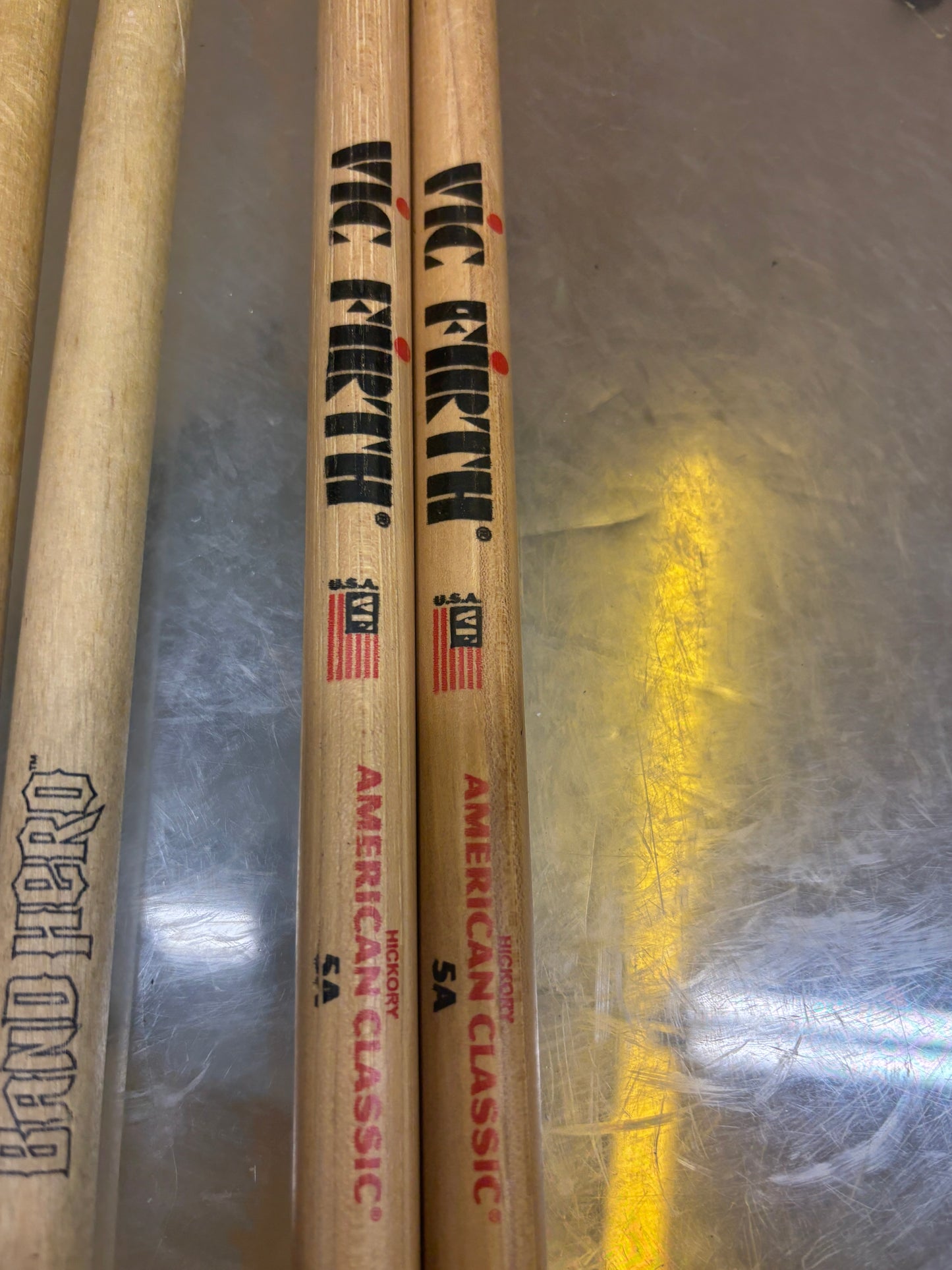 Pearl Forum Series 5-Piece Drum Kit with Hardware, Zildjian ZBT Cymbal, PDP Pedal & Throne