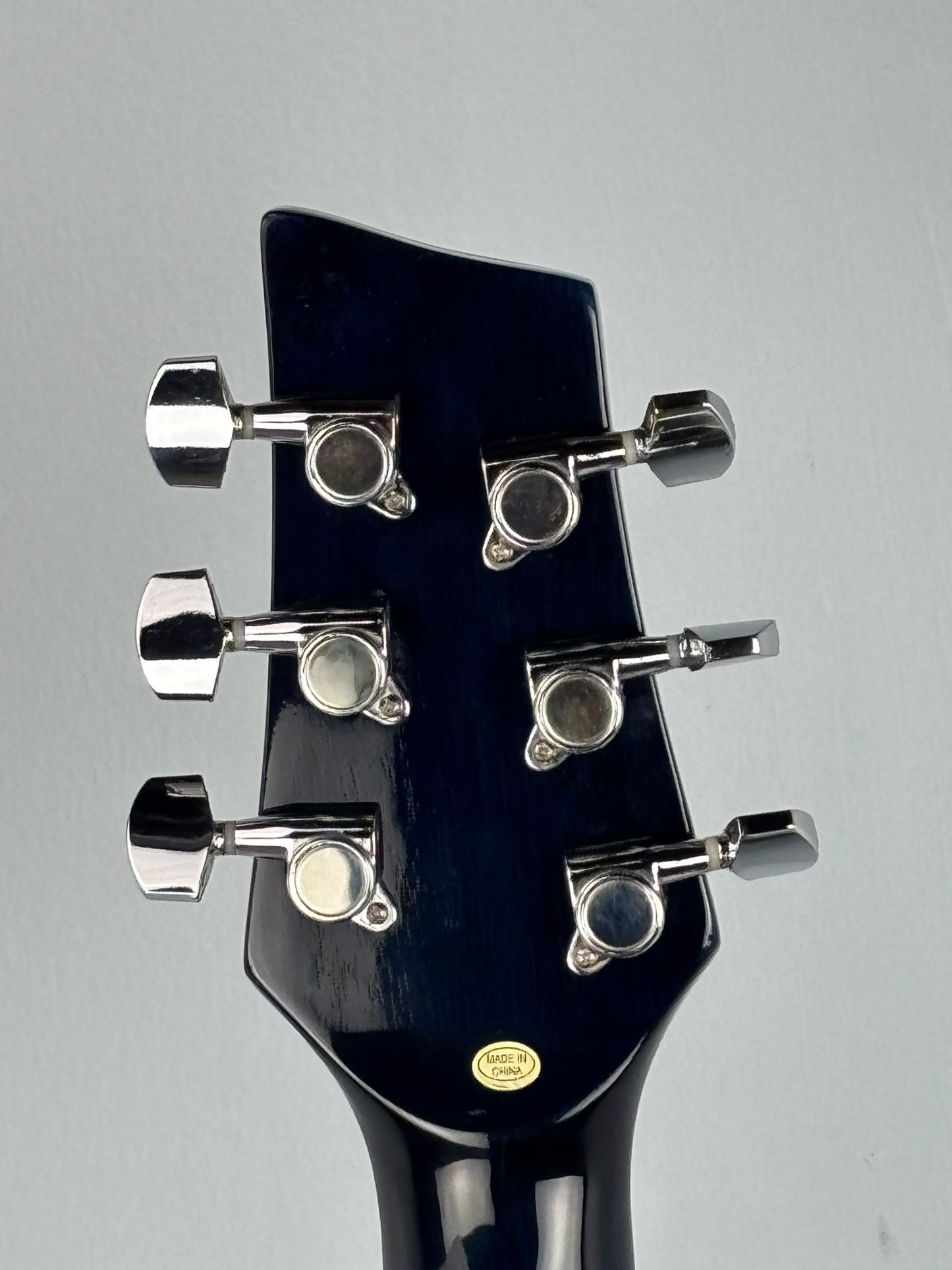 Kona Acoustic-Electric Cutaway Guitar – Transparent Blue – Built-In Tuner & EQ