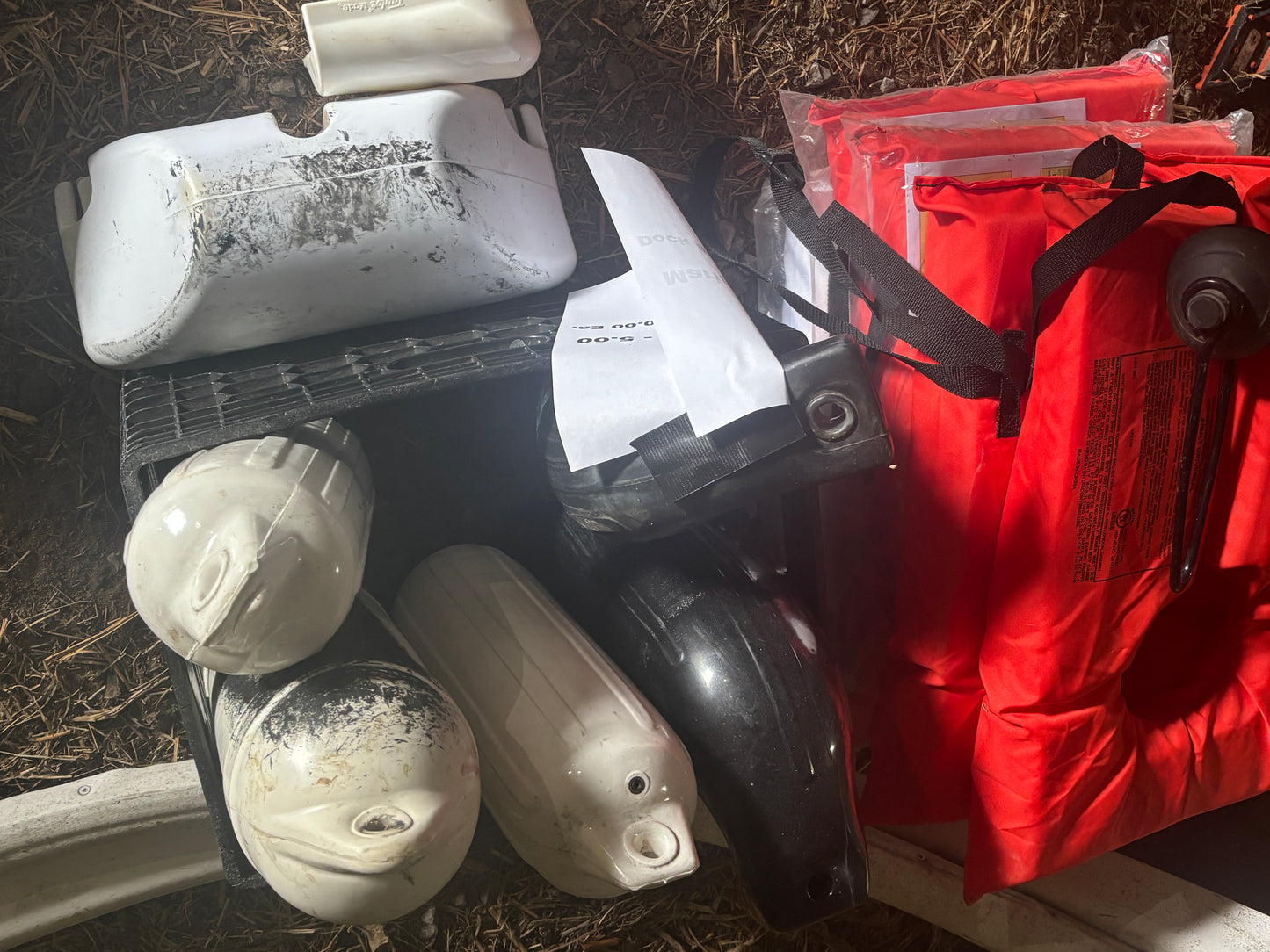 Asst. Marine Docking & Safety Equipment Lot – Dock Bumpers, Boat Fenders