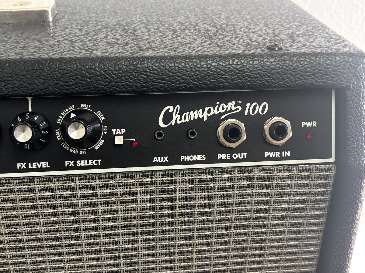 Fender Champion 100 2x12 Guitar Amplifier – Fully Tested, Very Clean