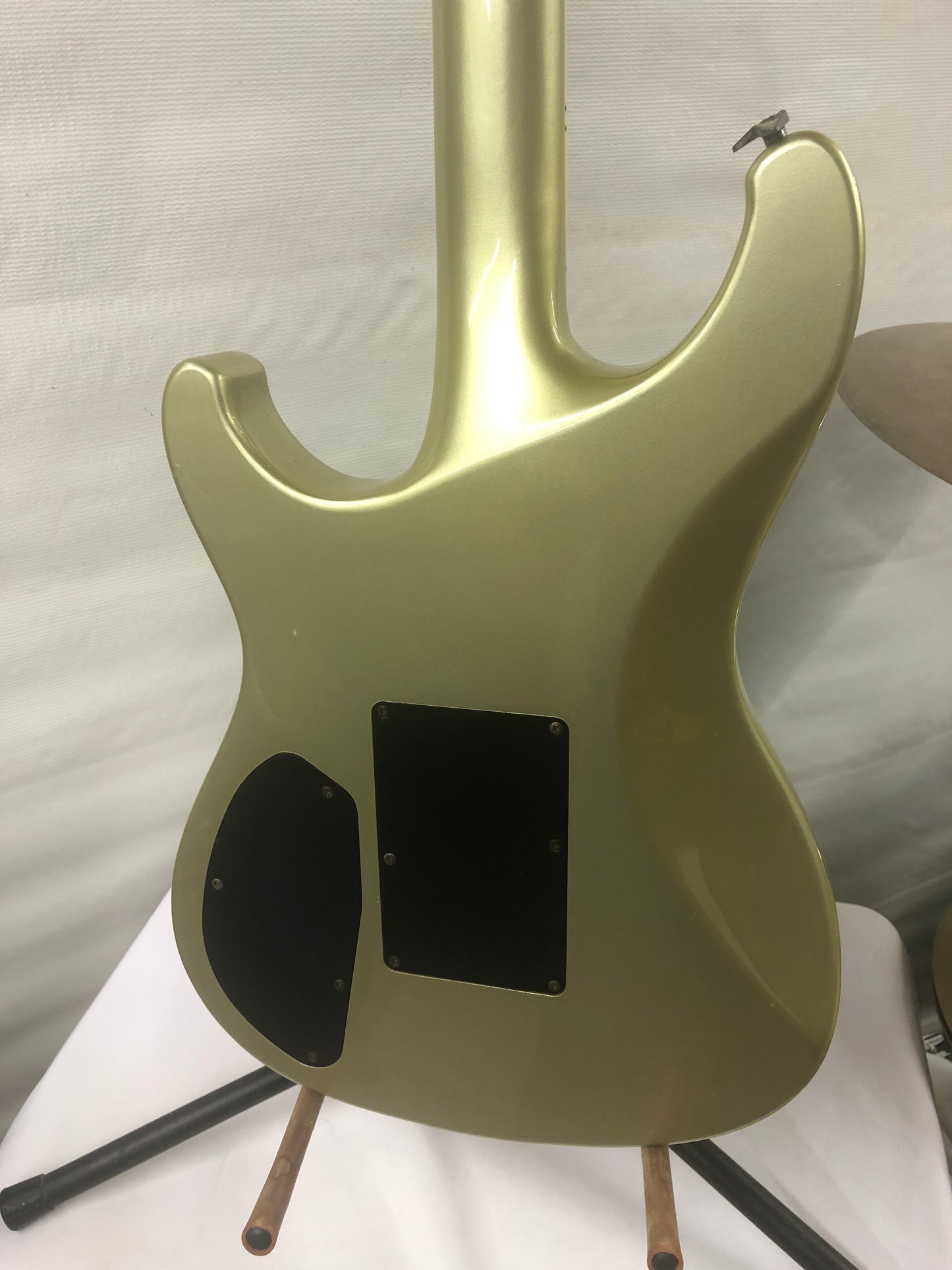1986 Ibanez PL2550 Pro Line – Gold Pearl – Japan – Neck-Thru – Original Case
