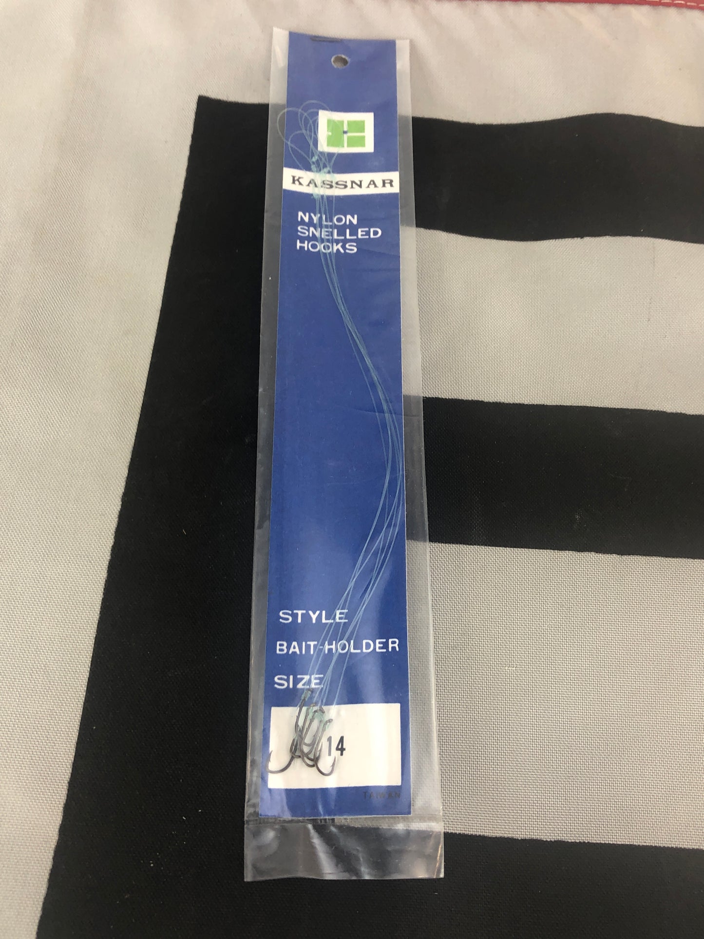 Massive Bulk Lot – 1,758 Snelled Fish Hooks – 293 Factory-Sealed Packs – $300 DEAL