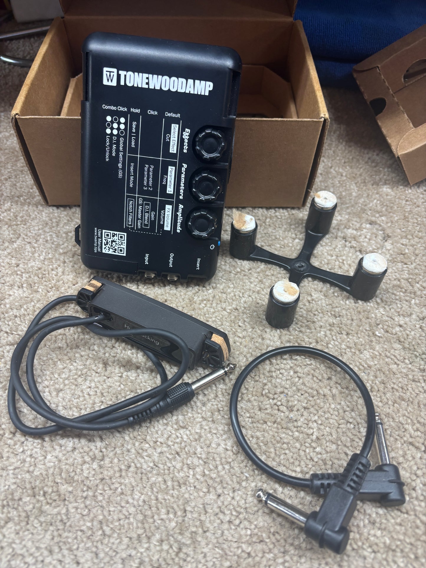 ToneWoodAmp SOLO Acoustic Guitar Effects Processor – Like New w/ Original Box & Accessories